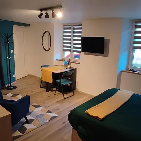 아파트 Un Dans Maison Familiale *